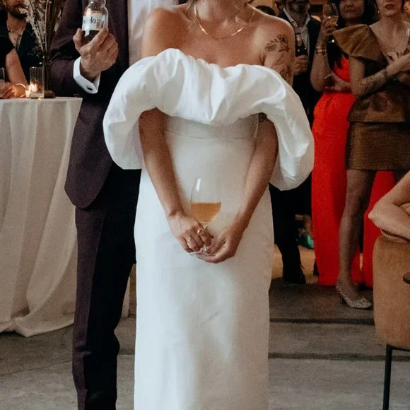 SARAH SEVEN GEMMA WEDDING GOWN - Picture 2 of 5